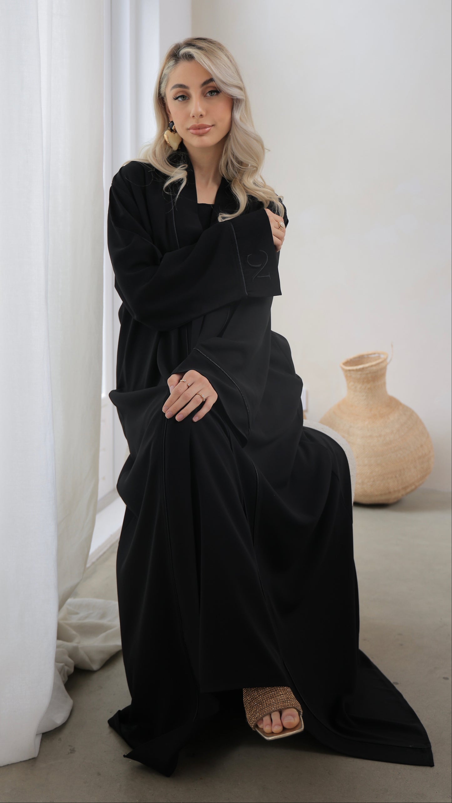 AMAR ABAYA | Midnight